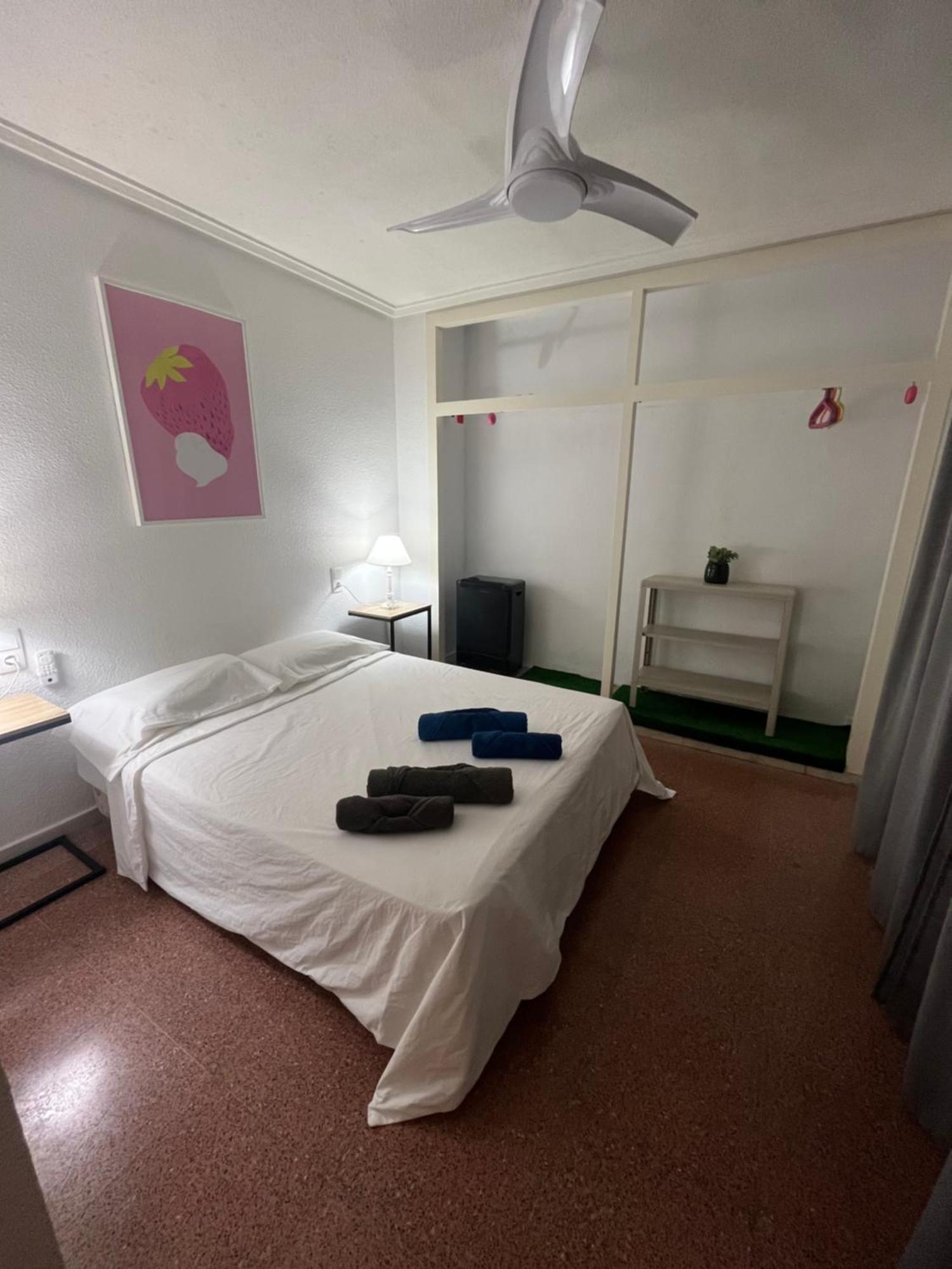 Apartamentos Costazul Торевиеха Екстериор снимка